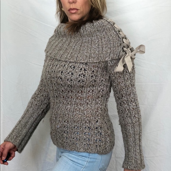 Yansi Fugel Cozy Cowl Ribboned Sweater for Women - Picture 12 of 15